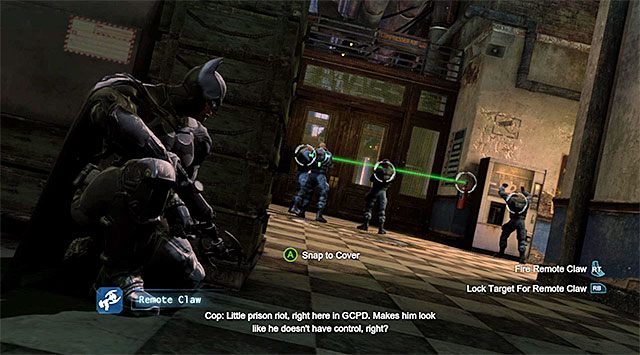 Przyciągnij gaśnicę do jednego z przeciwników - Uzyskaj dostęp do serwerów policji - boczne pomieszczenia - Batman: Arkham Origins - poradnik do gry