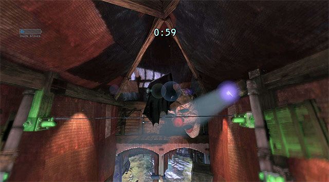 Musisz rozwinąć linę i do niej dotrzeć - Dotarcie do apartamentu Jokera - zachodnia wieża - Batman: Arkham Origins - poradnik do gry