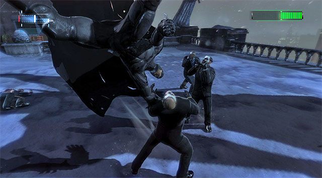Pomocników Banea możesz wykorzystywać do ładowania energii rękawic - Pokonaj Banea - Batman: Arkham Origins - poradnik do gry