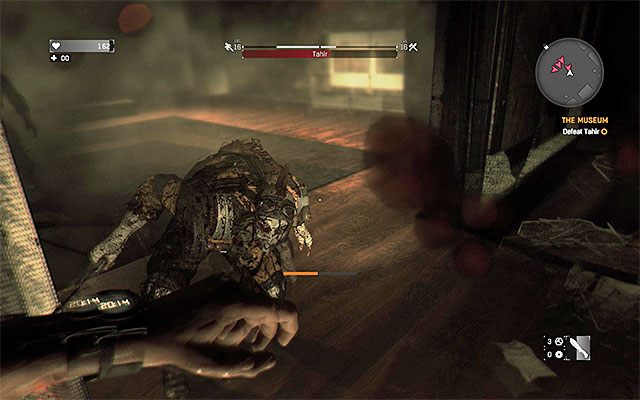 Pozbądź się pomocników Tahira zanim wznowisz atakowanie bossa - 12 - Muzeum (The Museum) | Główne zadania - Stare Miasto | Solucja Dying Light - Dying Light - poradnik do gry