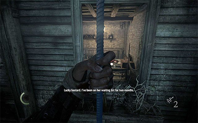 Podejdź do prawej okiennicy i zauważ, że znajduje się tu rozwinięty niedawno sznur - W sam raz dla królowej | Poboczne zlecenia (Jobs) - Basso | Solucja Thief - Thief - poradnik do gry