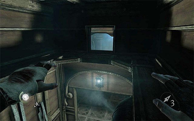 Do unikania wartownika możesz wykorzystywać przejścia ulokowane przy suficie - Eksploracja pierwszego piętra i strychu posiadłości Barona - opis | Rozdział 6 (Człowiek na rozstajach) - Thief - poradnik do gry