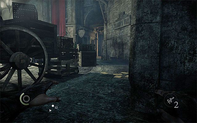 Ostrożnie zbliż się do głównej ulicy i schowaj się za zasłoną - Dotarcie do Południowej Dzielnicy | Miasto (City) | Solucja Thief - Thief - poradnik do gry