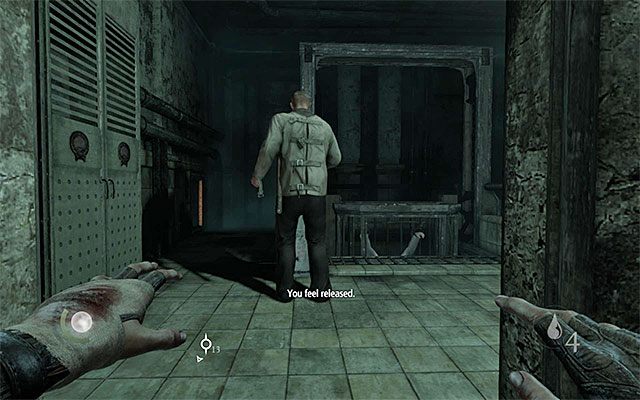 Uważaj na przeciwnika stojącego przy klatce - Zejście na najniższy poziom zakładu dla obłąkanych | Rozdział 5 (Opuszczeni - The Forsaken) - Thief - poradnik do gry