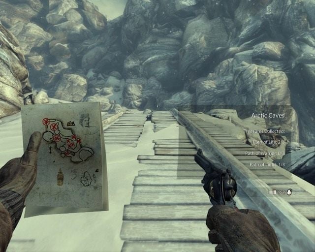 Droga do magazynów wiedzie przez tory - Arctic Cave | Opis przejścia Deadfall Adventures - Deadfall Adventures - poradnik do gry