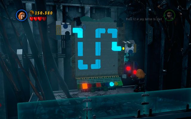 Jako Black Widow przeskocz po drągach do komputera po prawej - Exploratory Laboratory | Opis przejścia LEGO Marvel Super Heroes - LEGO Marvel Super Heroes - poradnik do gry