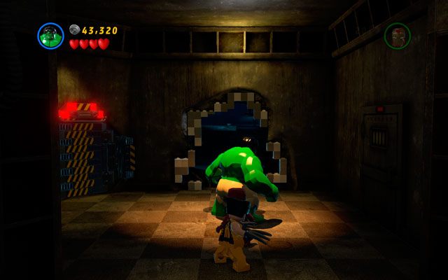 Gdy brama zostanie otwarta, przejdź przez nią i wyeliminuj przeciwników - Rock Up at the Lock Up | Opis przejścia LEGO Marvel Super Heroes - LEGO Marvel Super Heroes - poradnik do gry