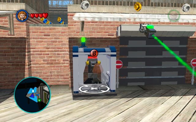 Kiedy będziesz na miejscu, skorzystaj z niewidzialności, którą dysponuje Black Widow i otwórz bramę przy użyciu komputera po prawej stronie budynku - S.H.I.E.L.D. Helicarrier 2 / Nowy Jork | Opis przejścia LEGO Marvel Super Heroes - LEGO Marvel Super Heroes - poradnik do gry