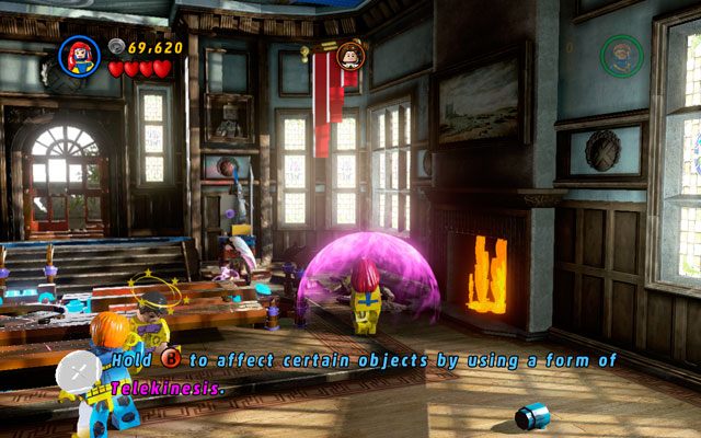 Jako Jean Grey użyj wszystkich trzech krzeseł, korzystając przy tym z telekinezy (środkowy już przystawiono do stołu) - Juggernauts and Crosses | Opis przejścia LEGO Marvel Super Heroes - LEGO Marvel Super Heroes - poradnik do gry