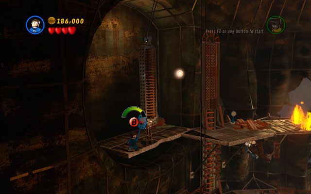 Idź dalej i jako Pan Fantastyczny prześlizgnij się przez kolejny kanał wentylacyjny - Taking Liberties | Opis przejścia LEGO Marvel Super Heroes - LEGO Marvel Super Heroes - poradnik do gry