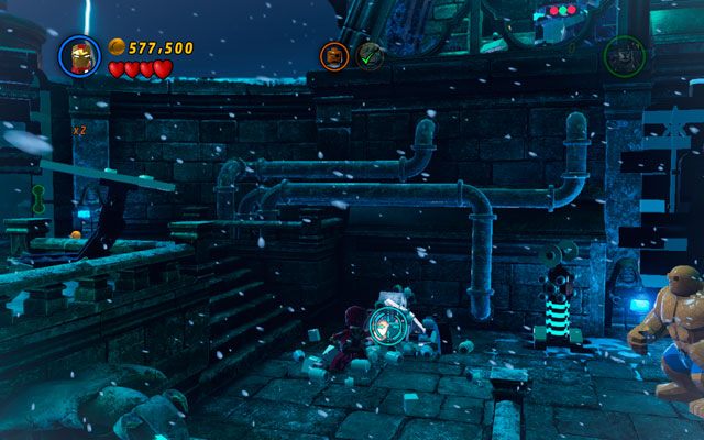 Drugi znajdziesz z lewej strony areny, na której Ludzka Pochodnia walczył z przeciwnikami - Doctor in the House | Zestawy MiniKit w LEGO Marvel Super Heroes - LEGO Marvel Super Heroes - poradnik do gry