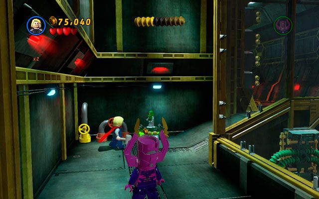 Trzecią znajdziesz w korytarzu prowadzącym do areny z M - That Sinking Feeling | Zestawy MiniKit w LEGO Marvel Super Heroes - LEGO Marvel Super Heroes - poradnik do gry