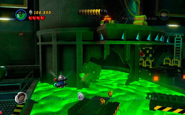 Kolejną znajdźkę umieszczono w pierwszym bajorze z kwasem - należy przebić ścianę silosu Hulkiem, a następnie wejść do jego wnętrza - Taking Liberties | Zestawy MiniKit w LEGO Marvel Super Heroes - LEGO Marvel Super Heroes - poradnik do gry