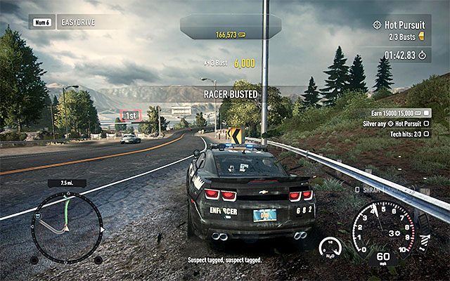 Złapanie osoby, która jest bardziej poszukiwana oznacza większą nagrodę - Gromadzenie punktów w Need for Speed Rivals | Kariera stróża prawa (Cop) - Need for Speed Rivals - poradnik do gry