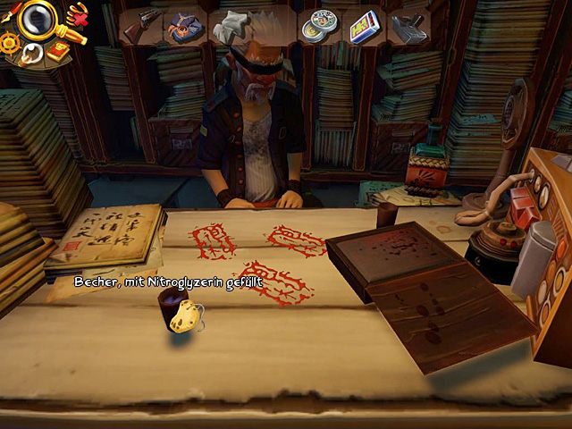 Pozbywanie się nitrogliceryny z kubka - Pokonaj niewidomego strażnika w pijackiej grze | Prison Island, Szanghaj, 1899 - Jack Keane 2: The Fire Within - poradnik do gry