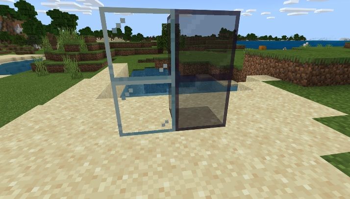 Przyciemnione szkło nie przepuszcza światła, można zbierać je ręką, bez użycia specjalnych narzędzi - Minecraft Caves & Cliffs: Bloki - lista - Minecraft - poradnik do gry