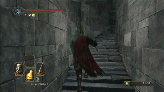 Wejdź po schodach - Drangleic Castle - dziedziniec - Dark Souls II - poradnik do gry