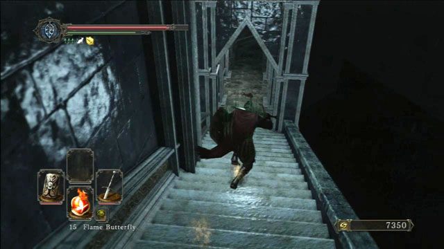 Przebiegnij schodami - Drangleic Castle - wnętrza - Dark Souls II - poradnik do gry