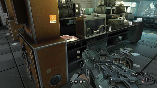 Na stole z dziwnymi urządzeniami - London Nautica | Sekrety w Wolfenstein The New Order - Wolfenstein: The New Order - poradnik do gry