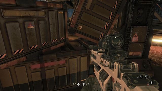 Pod jednym z lądowisk na tych skrzyniach - London Nautica | Sekrety w Wolfenstein The New Order - Wolfenstein: The New Order - poradnik do gry