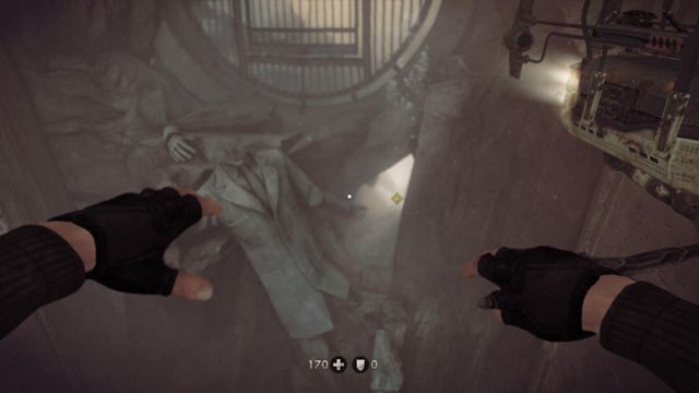 Przy drugich kratach będziesz musiał się przecisnąć - Podziemia Berlina | Misje Główne w Wolfenstein The New Order - Wolfenstein: The New Order - poradnik do gry