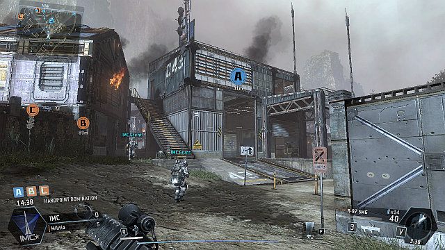 Na skraju kolonii znajduje się niewielki hangar, na piętrze którego jest punkt przejęcia - Colony | Mapy w Titanfall - Titanfall - poradnik do gry