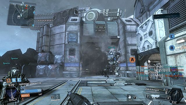 W budynku, na dachu którego znajduje się wielkie działo, mieści się także punkt przejęcia. - Outpost 207 | Mapy w Titanfall - Titanfall - poradnik do gry