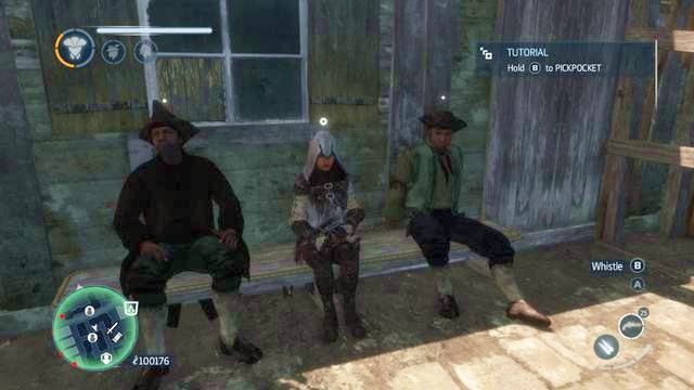 Podczas pościgu miejsca do schowania się zaznaczone są na minimapie niebieskim kołem - Rozgłos w Assassins Creed Liberation | Inne mechanizmy rozgrywki - Assassins Creed: Liberation HD - poradnik do gry