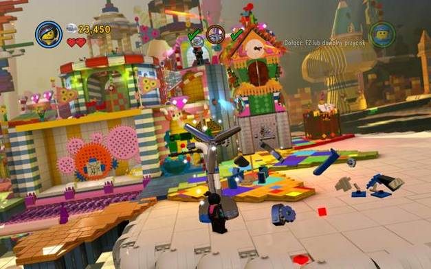 Chowaj się za srebrnymi obiektami - Ucieczka z Chmurokukułkowa | Wątek fabularny w LEGO Przygoda gra wideo - LEGO Przygoda gra wideo - poradnik do gry