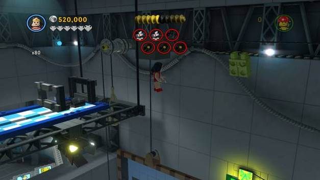 Gacie nad sceną - Serwus, tu serwis | Strony instrukcji i gacie | LEGO Przygoda gra wideo - LEGO Przygoda gra wideo - poradnik do gry