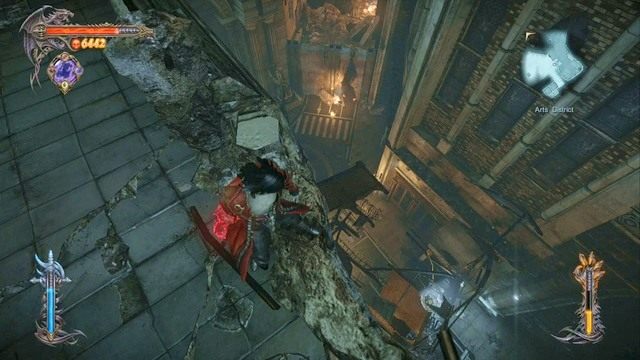 Stojąc na krawędzi budynku zauważysz Skrzynię Bólu pod tobą. - Misja 8 - The Hooded Man | Kampania - opis przejścia - Castlevania: Lords of Shadow 2 - poradnik do gry