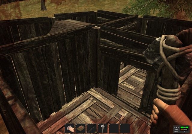 Wnętrze domu przedstawione w postaci krzyża rozdzielające poszczególne pomieszczenia - Schronienie w Rust - Rust - przewodnik przetrwania - poradnik do gry