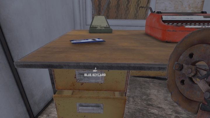 Wewnątrz możecie znaleźć Niebieską kartę II poziomu - Rust: Karty dostępu - jak używać? - Rust - przewodnik przetrwania - poradnik do gry