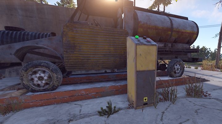 Aby go zdobyć, musicie udać się z pojazdem na podnośnik - Rust: Kluczyki do samochodu - skąd wziąć? - Rust - przewodnik przetrwania - poradnik do gry