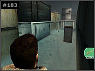 Na lewo od wejścia znajdziesz drugie przejście - [Misja 18 Testing Field] Pościg | The Thing - The Thing - poradnik do gry