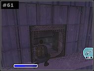 Po zniszczonej antenie przejdziesz na gzyms magazynu - [Misja 6 Weather Station] Źle się dzieje | The Thing - The Thing - poradnik do gry