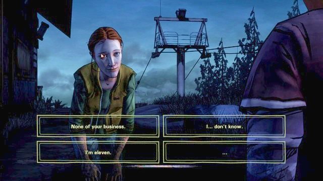 Podczas obchodu natrafimy wraz z Kennym i Waltem nieznajomą (Bonnie), którą Walter będzie chciał zaprosić do domu - Rozdział 10 - Helping a Stranger | Epizod 2 - A House Divided - The Walking Dead - Season Two - poradnik do gry