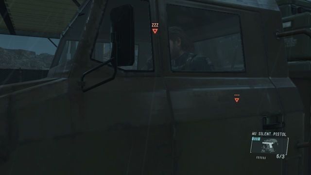 Użyj ciężarówki do ucieczki - Uwolnij Paz - Metal Gear Solid V: Ground Zeroes - poradnik do gry