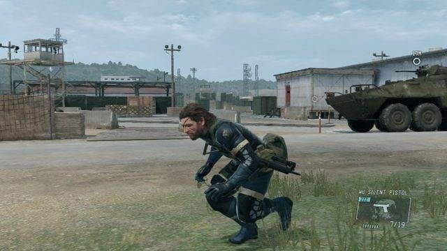 Magazyn z czerwonymi drzwiami - Eliminate the Renegae Threat - Metal Gear Solid V: Ground Zeroes - poradnik do gry