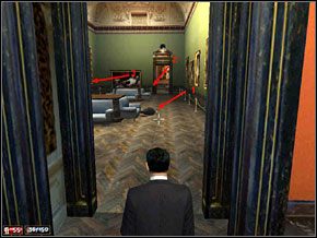 Biegniemy dalej do końca galerii i wychodzimy z powrotem do głównego holu - Misja 21 - Śmierć sztuki | Mafia The City of Lost Heaven - Mafia: The City of Lost Heaven - poradnik do gry