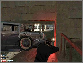 Jeszcze dwóch zostanie w drucianej klatce na następnym poziomie - tam też znajdziemy apteczkę - Misja 13 - Świetny interes | Mafia The City of Lost Heaven - Mafia: The City of Lost Heaven - poradnik do gry