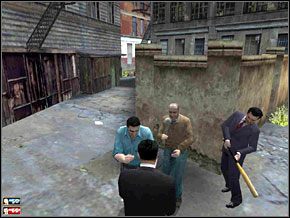 Na podwórku z drucianą siatką facet w szelkach i cyklistówce przestrzega nas przed większym gangiem - Misja 7 - Lepiej do tego przywyknij | Mafia The City of Lost Heaven - Mafia: The City of Lost Heaven - poradnik do gry