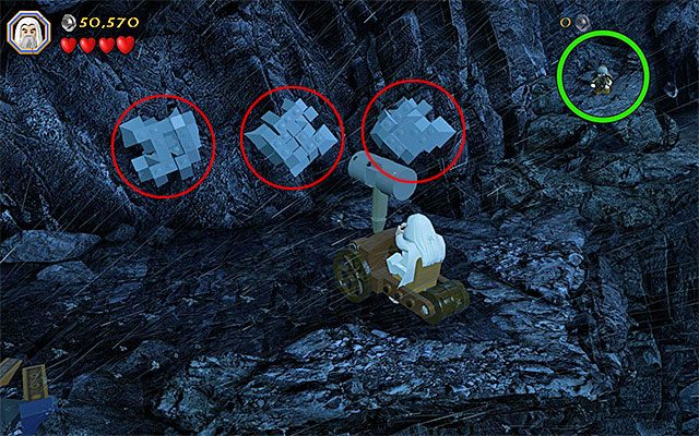 Po zniszczeniu skrzyni przytrzymaj klawisz/przycisk budowy, dzięki czemu skonstruowany zostanie nietypowy wehikuł - Etap 6 (Over Hill and Under Hill) - LEGO The Hobbit - poradnik do gry