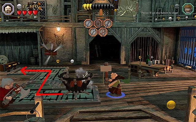 W zbrojowni do pozyskania jest pięć wysokiej klasy broni i możesz do nich docierać w dowolnej kolejności - Etap 12 (A Warm Welcome) - Zbrojownia - LEGO The Hobbit - poradnik do gry