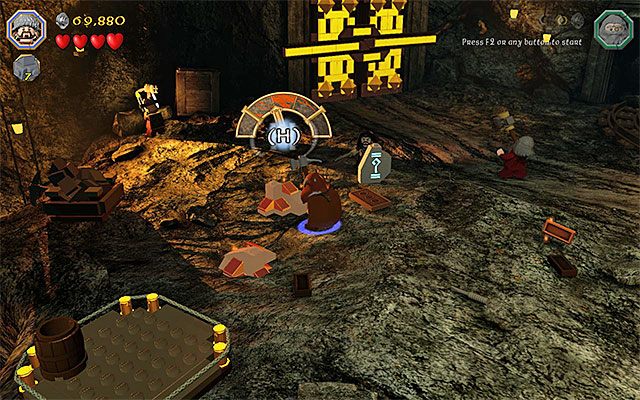 Staraj się wciskać pokazywany przez grę klawisz/przycisk w odpowiednich momentach - Etap 1 (Greatest Kingdom in Middle-Earth) - Wnętrze Samotnej Góry - LEGO The Hobbit - poradnik do gry