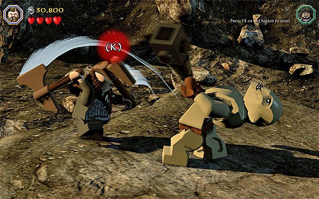Wciskaj klawisze pokazywane na ekranie - Etap 3 (Azog the Defiler) - Pojedynek z Azogiem Plugawym - LEGO The Hobbit - poradnik do gry