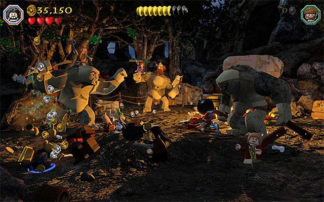 W obozowisku jest wiele obiektów nadających się do zniszczenia - Etap 4 (Roast Mutton) - Bitwa z trollami - LEGO The Hobbit - poradnik do gry