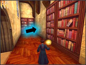 (SEKRET 3/8) Biegnij w lewo, potem w prawo - po prawej będzie iluzoryczna ściana, która kryje za sobą fasolki - Śladem Goylea | Dom Ślizgonów w Harry Potter i Komnata Tajemnic - Harry Potter i Komnata Tajemnic - poradnik do gry