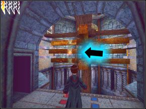 Zbiegnij na dół, przez iluzoryczną podłogę i po schodach - Śladem Goylea | Dom Ślizgonów w Harry Potter i Komnata Tajemnic - Harry Potter i Komnata Tajemnic - poradnik do gry