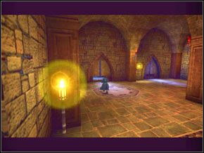 Biegnij do lochów, zauważysz jednego ucznia, który idzie w pierwsze wejście po prawej - Dom Ślizgonów w Harry Potter i Komnata Tajemnic - Harry Potter i Komnata Tajemnic - poradnik do gry